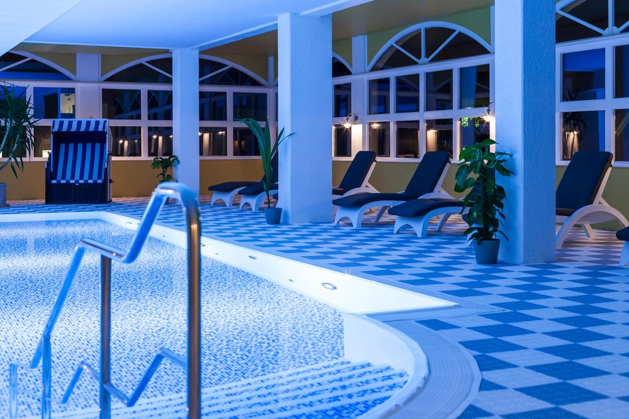 Отель Ferienpark Маркграфенхайде Экстерьер фото